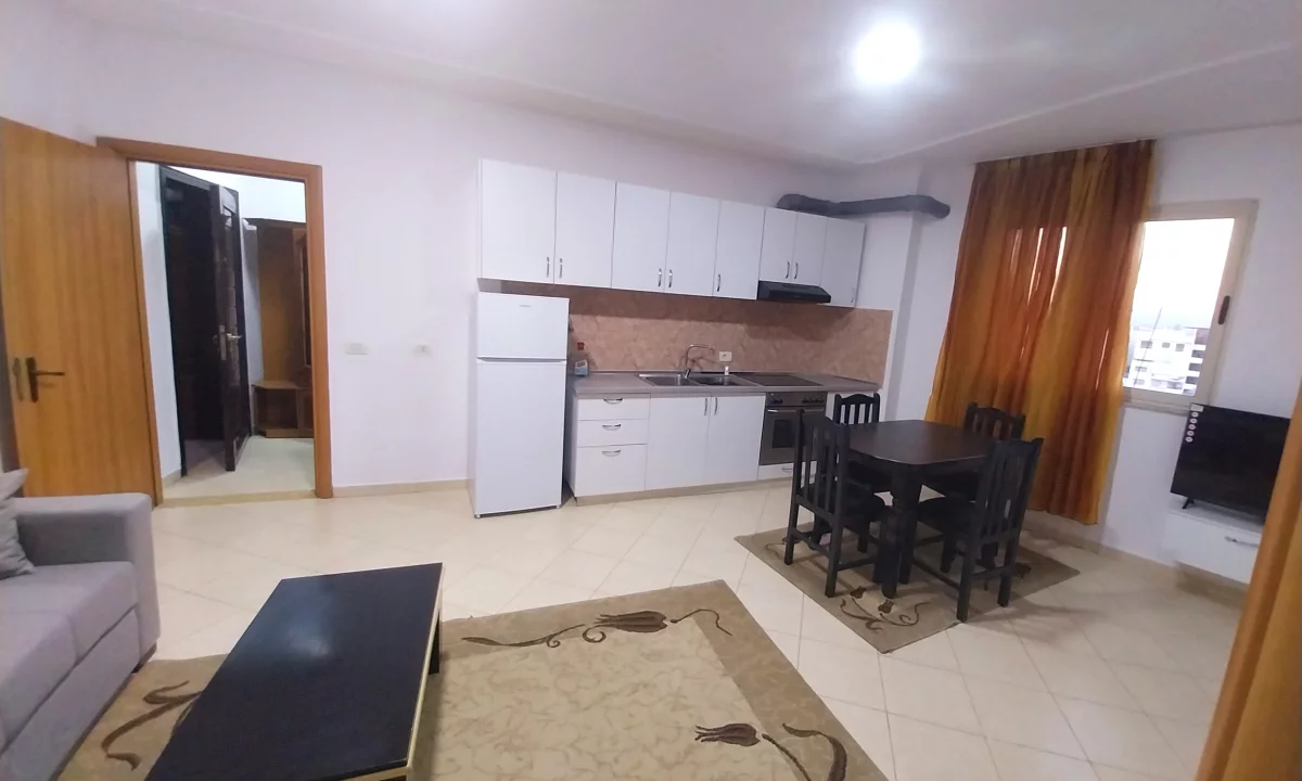 Shtepi me qera Apartament ne Tirane, 2+1, Mobilimi E mobiluar, Pagesa 45,000  Leke.