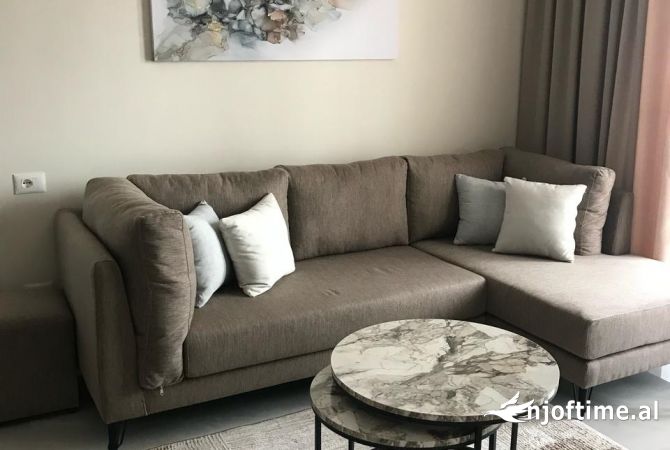 House for Rent 2+1 in Tirana - 1,400 Euro
