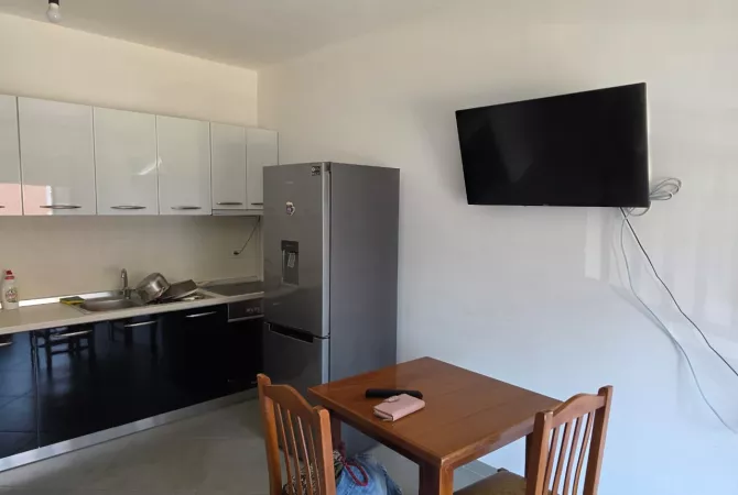 Shtepi me qera 1+1 ne Tirane - 480 Euro