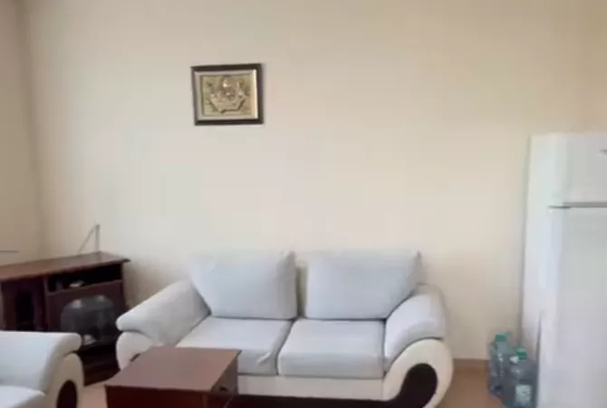 Shtepi me qera 1+1 ne Tirane - 550 Euro
