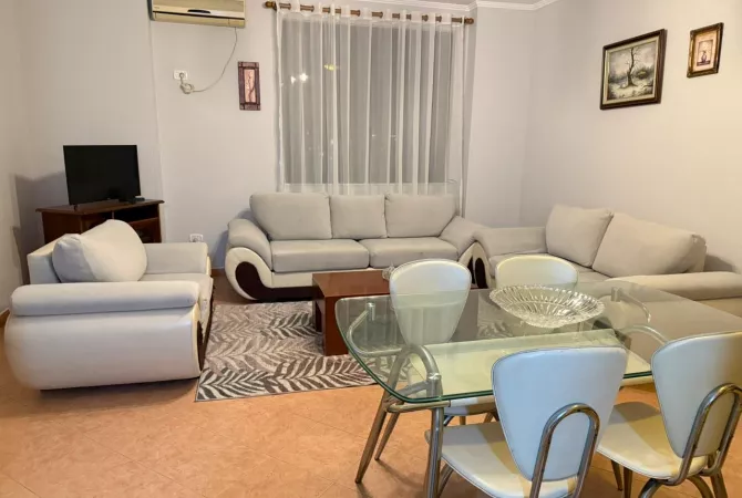 Shtepi me qera 1+1 ne Tirane - 550 Euro
