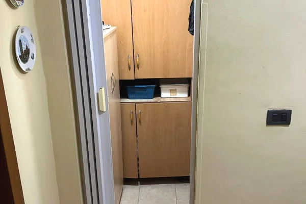 Shtepi me qera Apartament ne Tirane, 2+1, Mobilimi E mobiluar, Pagesa 53,000  Leke.