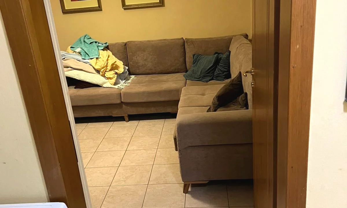 Shtepi me qera Apartament ne Tirane, 2+1, Mobilimi E mobiluar, Pagesa 53,000  Leke.