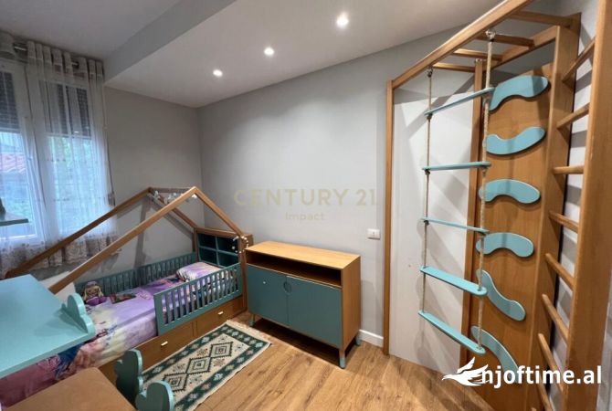Shtepi ne shitje 3+1 ne Tirane - 215,000 Euro