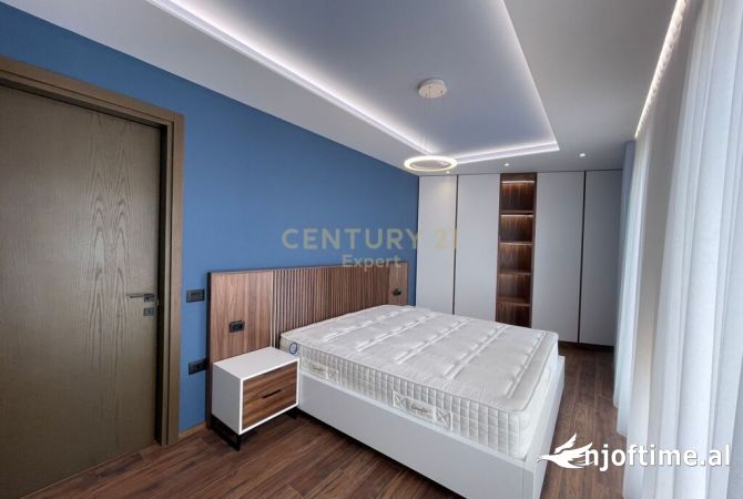 Shtepi ne shitje Apartament ne Tirane, 2+1, Mobilimi E mobiluar, Pagesa 232,000  Euro.