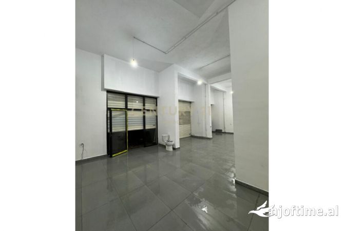 Ambient biznesi me qera 1+1 ne Tirane - 1,000 Euro