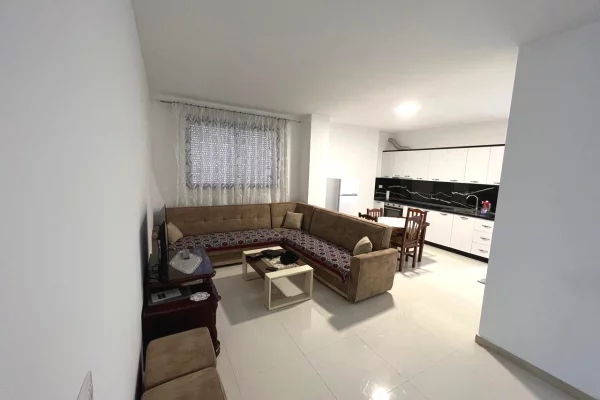 Casa in affitto 2+1 a Tirana - 350 Euro