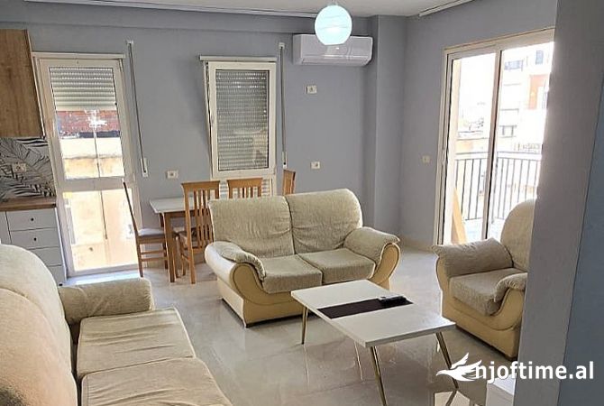 Shtepi ne shitje 2+1 ne Tirane - 193,000 Euro