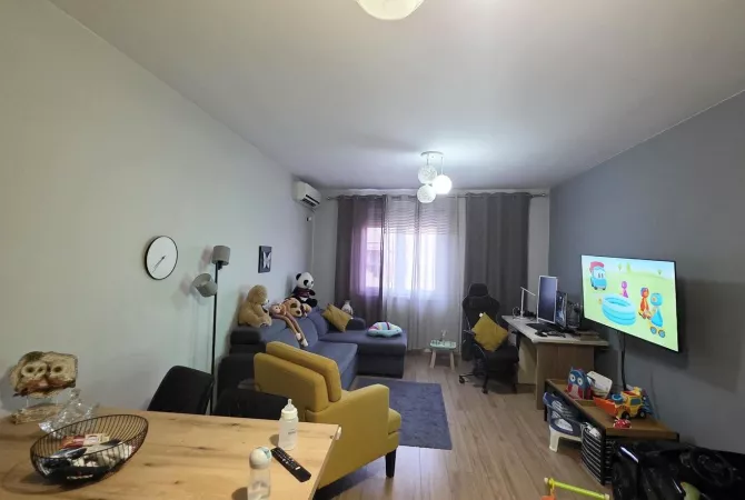 Shtepi ne shitje 1+1 ne Tirane - 180,000 Euro