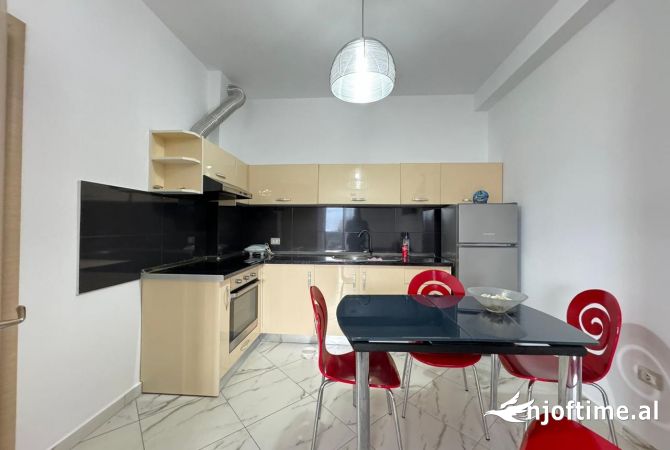 Shtepi ne shitje 1+1 ne Vlore - 178,000 Euro