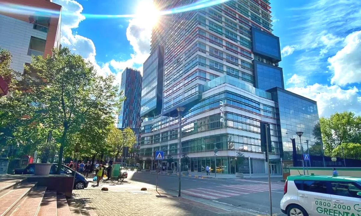 Dyqan kati 0 me qera Coin📍rr Elbasanit