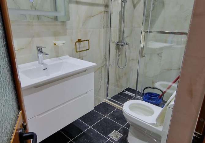 Shtepi me qera Apartament ne Tirane, 1+1, Mobilimi E mobiluar, Pagesa 450  Euro.