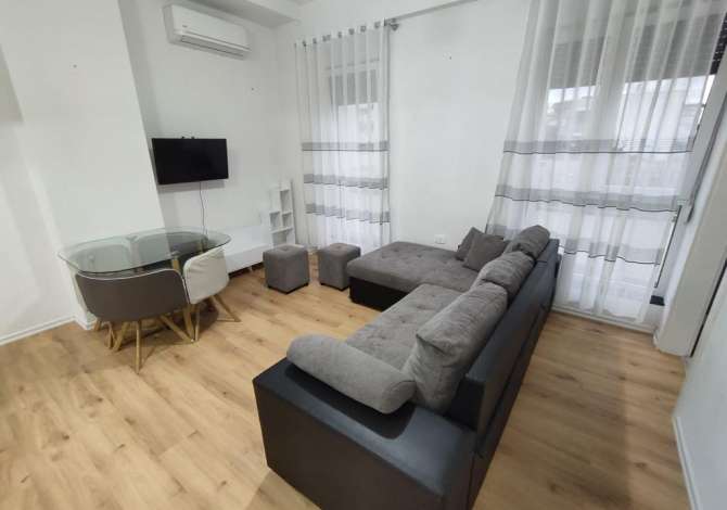 Shtepi me qera 1+1 ne Tirane - 450 Euro
