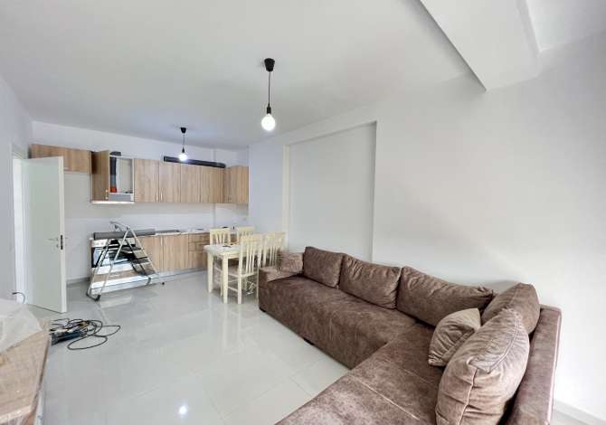 Shtepi me qera 1+1 ne Tirane - 400 Euro