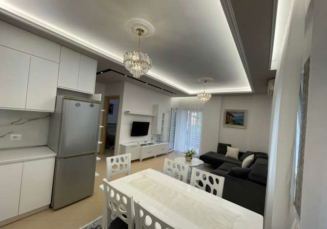 Shtepi me qera Apartament ne Tirane, 1+1, Mobilimi E mobiluar, Pagesa 500  Euro.