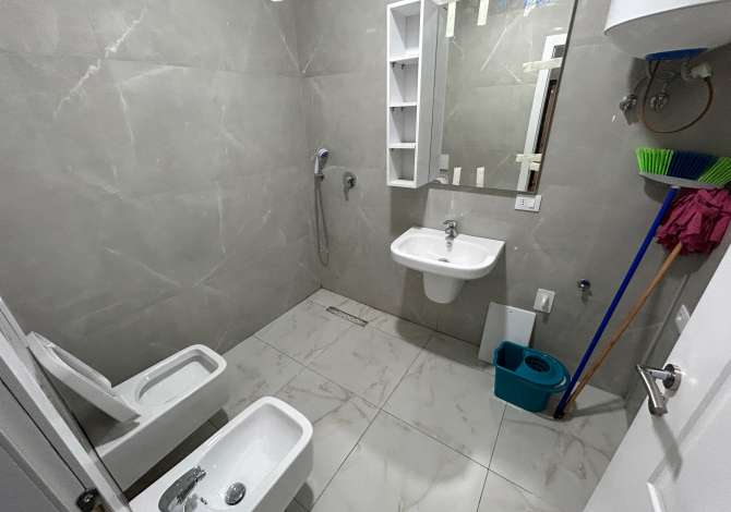 Shtepi me qera 1+1 ne Tirane - 400 Euro