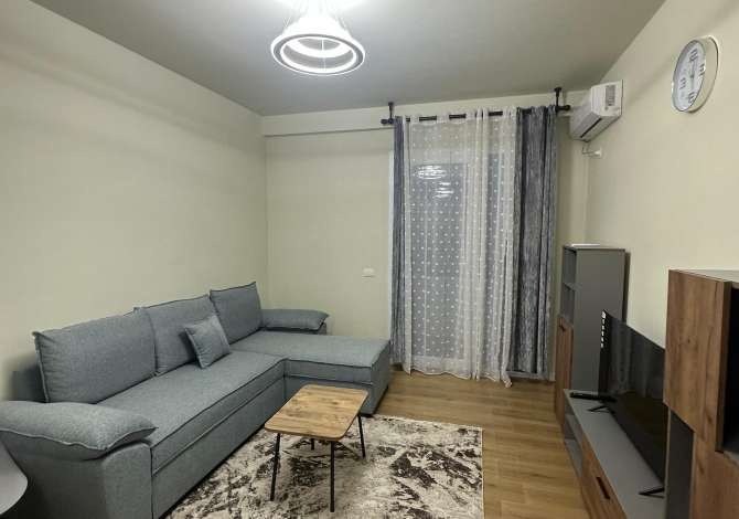 Shtepi me qera Apartament ne Tirane, 1+1, Mobilimi E mobiluar, Pagesa 450  Euro.