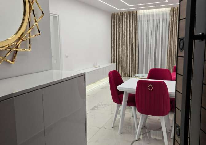 Shtepi me qera 1+1 ne Tirane - 650 Euro