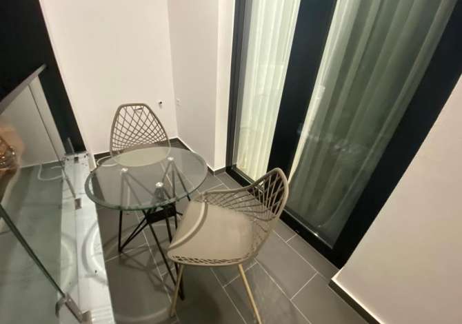 Shtepi me qera 1+1 ne Tirane - 800 Euro