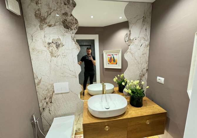 Shtepi ne shitje 2+1 ne Tirane - 240,000 Euro