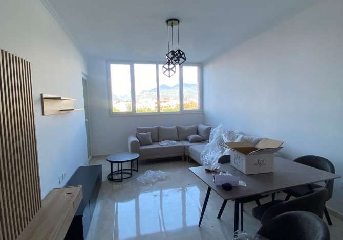Shtepi me qera 2+1 ne Tirane - 550 Euro