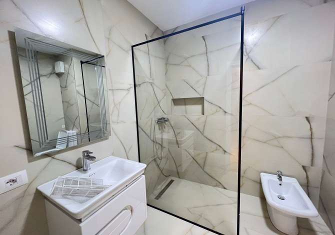 Shtepi ne shitje 1+1 ne Tirane - 165,000 Euro