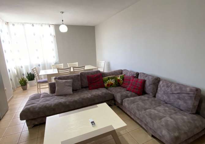 Shtepi me qera 2+1 ne Tirane - 600 Euro