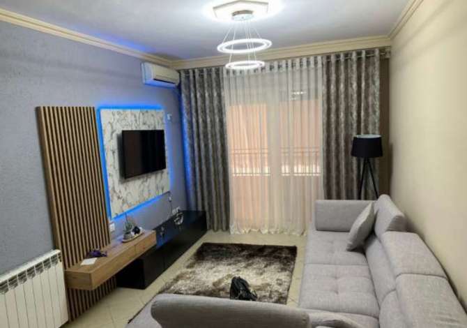 Shtepi me qera 2+1 ne Tirane - 500 Euro