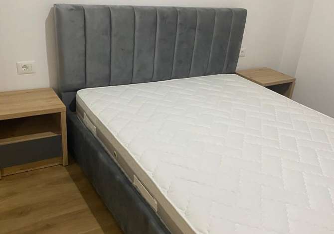 Shtepi me qera Apartament ne Tirane, 1+1, Mobilimi E mobiluar, Pagesa 400  Euro.