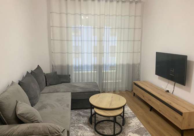 Shtepi me qera 1+1 ne Tirane - 400 Euro