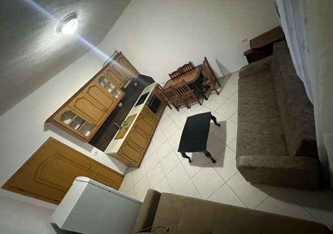Shtepi me qera 1+1 ne Tirane - 300 Euro