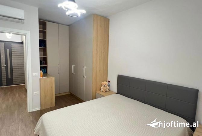 Shtepi ne shitje 1+1 ne Tirane - 115,000 Euro