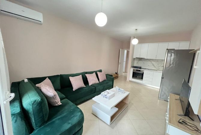 Shtepi me qera 2+1 ne Tirane - 600 Euro