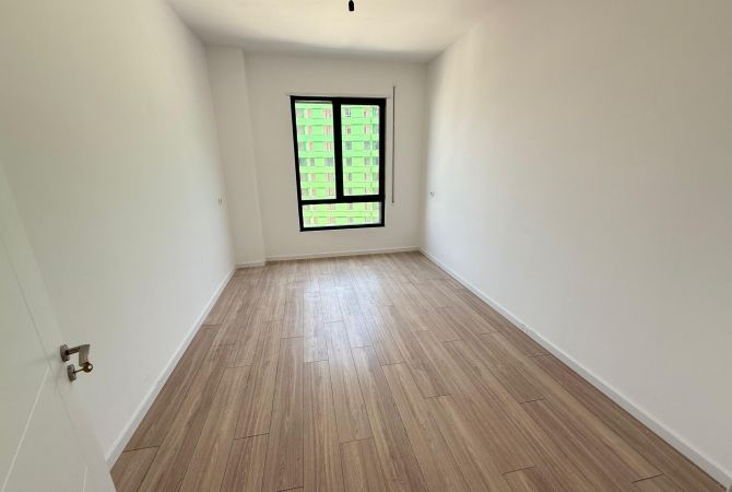 Shtepi ne shitje Apartament ne Tirane, 3+1, Mobilimi E mobiluar, Pagesa 177,190  Euro.