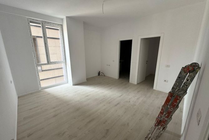 📣Qera Ambient per Zyre📍Ish Fusha e Aviacionit✨✨  🏢700 euro 