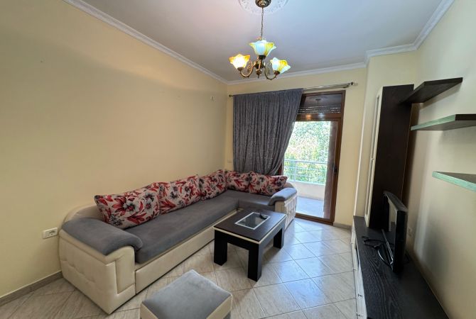 Shtepi ne shitje Apartament ne Tirane, 1+1, Mobilimi E mobiluar, Pagesa 79,000  Euro.