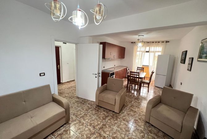 Shtepi me qera 2+1 ne Tirane - 500 Euro