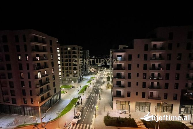 Shtepi me qera 2+1 ne Tirane - 900 Euro