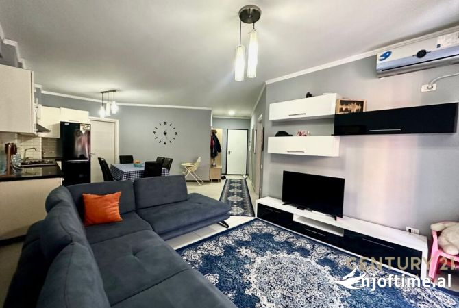 Shtepi ne shitje 2+1 ne Tirane - 105,000 Euro