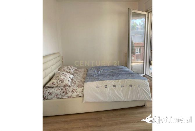 Shtepi me qera 2+1 ne Tirane - 450 Euro
