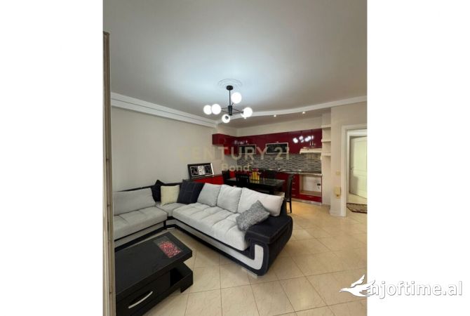 Shtepi ne shitje 2+1 ne Tirane - 127,000 Euro