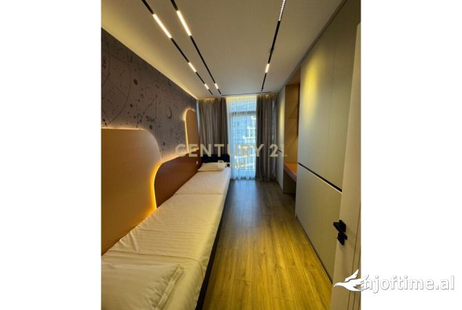 Shtepi ne shitje Apartament ne Tirane, 2+1, Mobilimi E mobiluar, Pagesa 580,000  Euro.