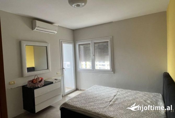 Shtepi me qera 2+1 ne Tirane - 450 Euro