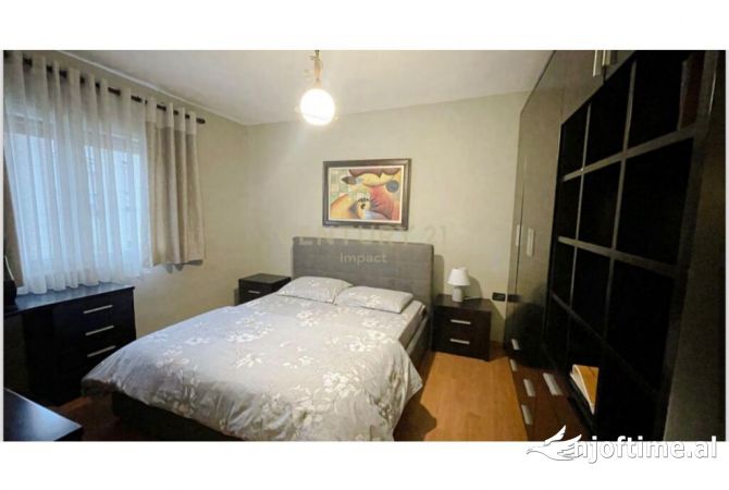 Shtepi me qera Apartament ne Tirane, 1+1, Mobilimi E mobiluar, Pagesa 450  Euro.