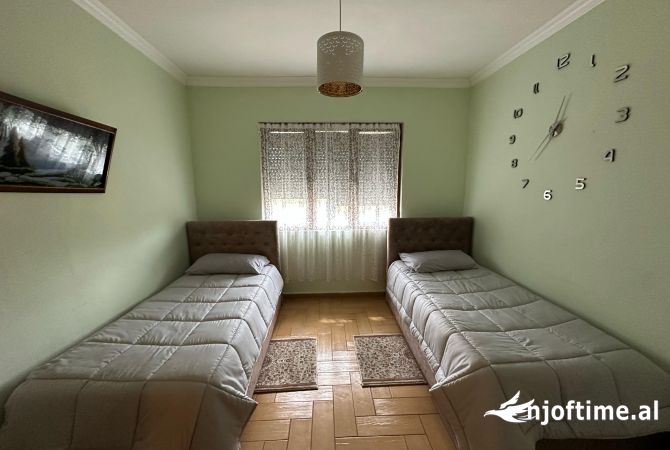Shtepi me qera 2+1 ne Tirane - 470 Euro