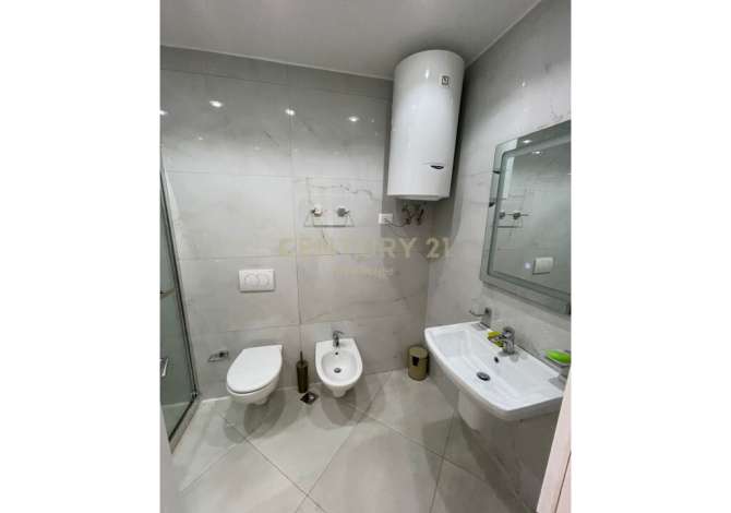 Shtepi me qera 2+1 ne Tirane - 750 Euro