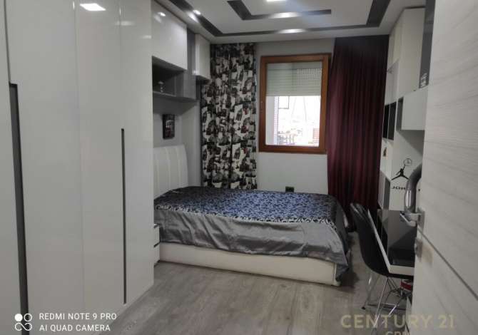 Shtepi me qera 3+1 ne Tirane - 1,200 Euro