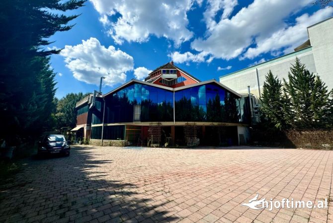Ambient biznesi ne shitje 5+1 ne Tirane - 2,500,000 Euro