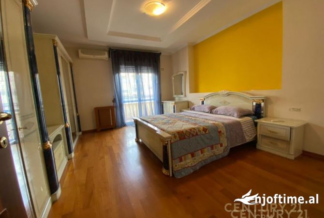 Shtepi me qera 3+1 ne Tirane - 1,000 Euro