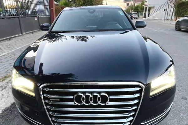 Makina ne shitje ne Tirane - 420 Leke